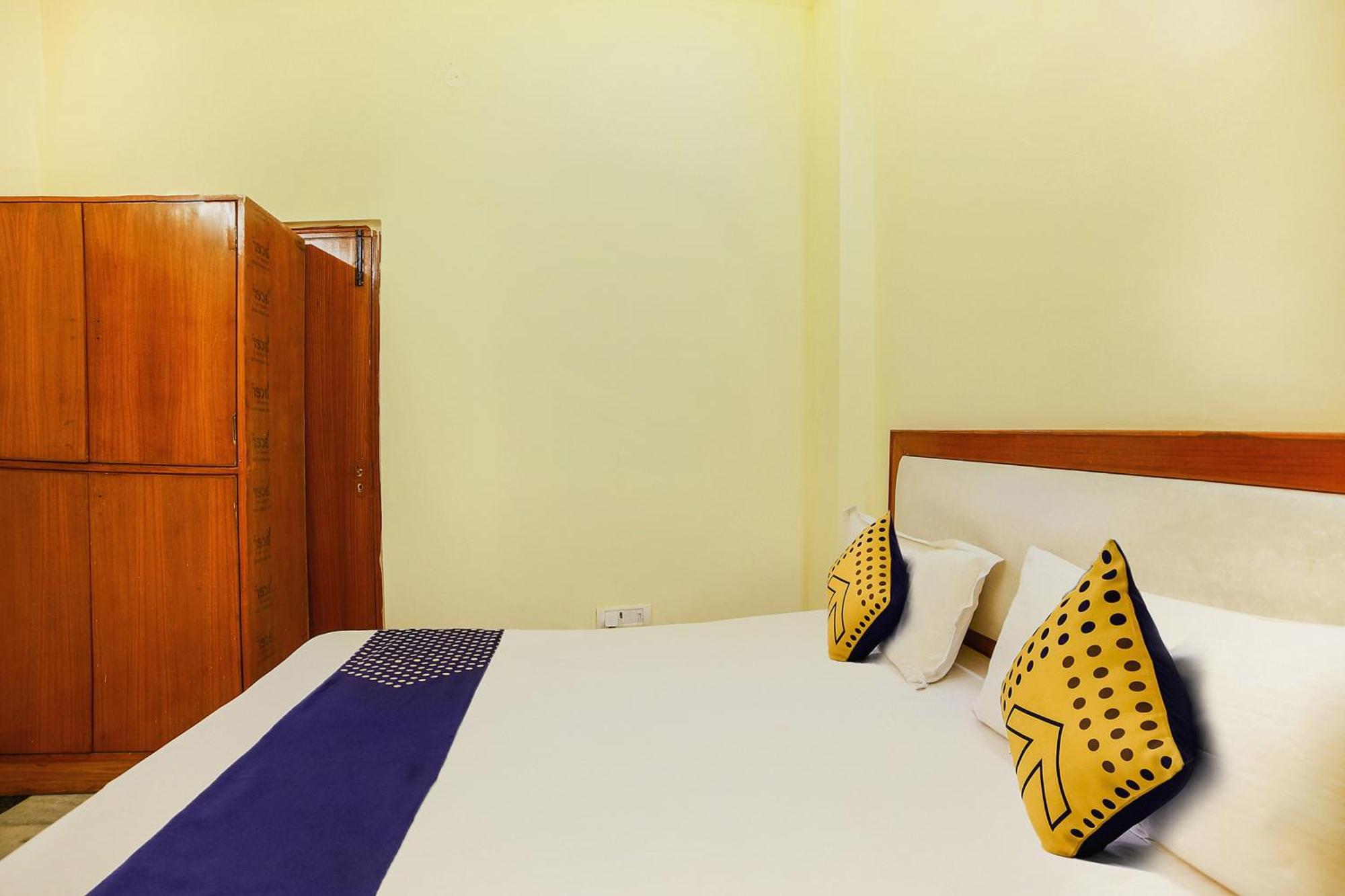 Hotel O City Inn Dx New Delhi Exteriör bild