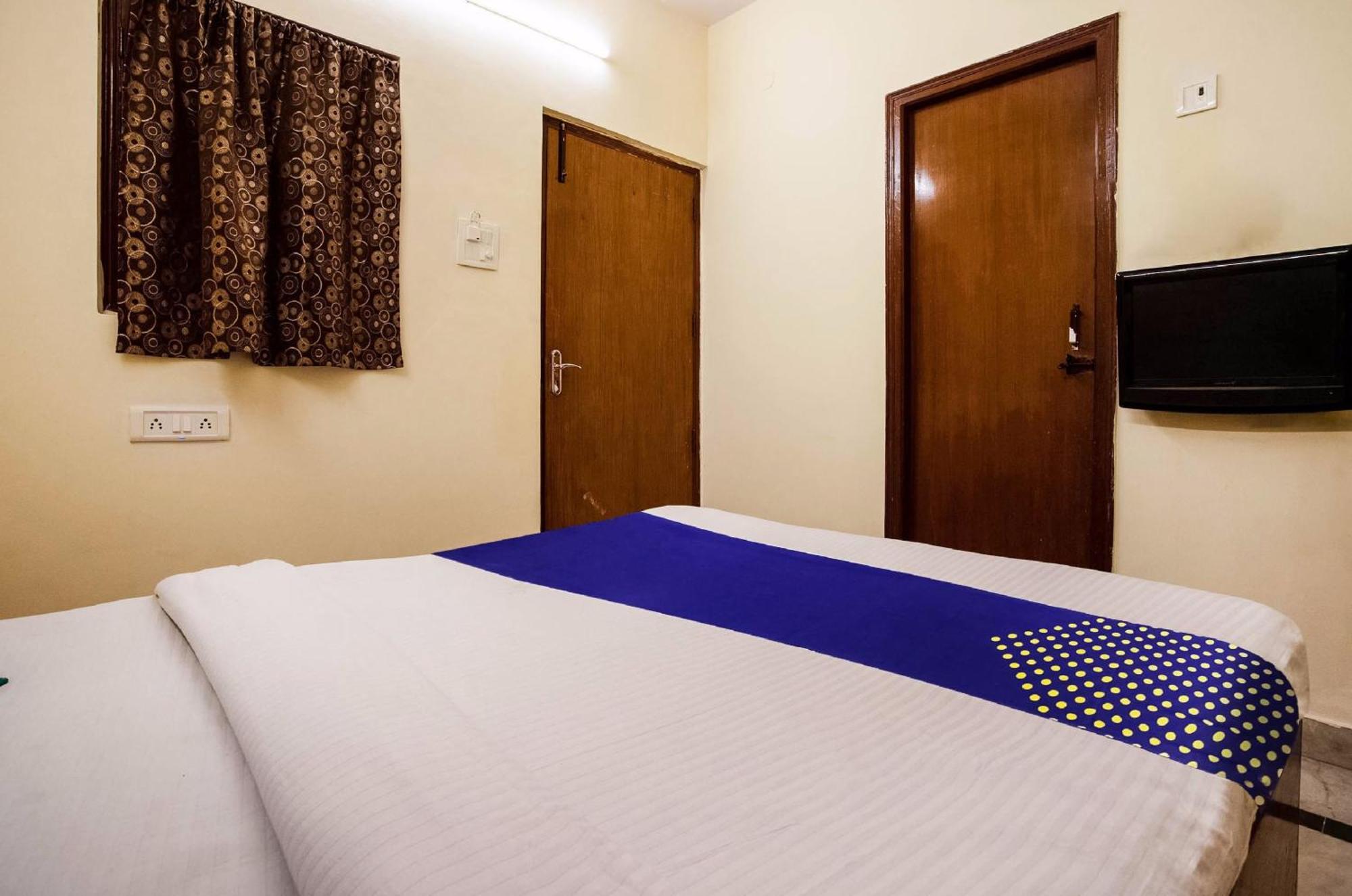 Hotel O City Inn Dx New Delhi Exteriör bild