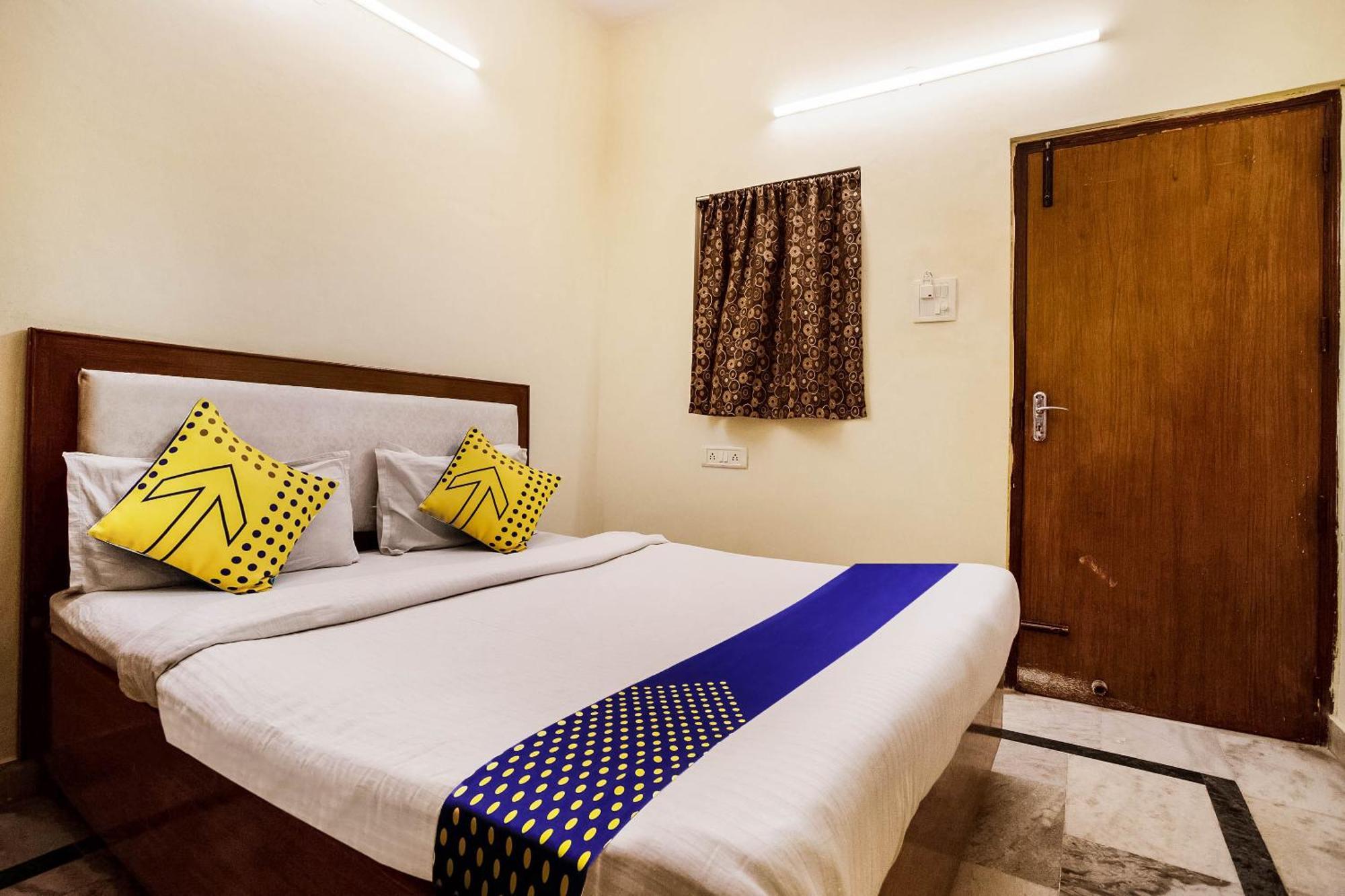 Hotel O City Inn Dx New Delhi Exteriör bild