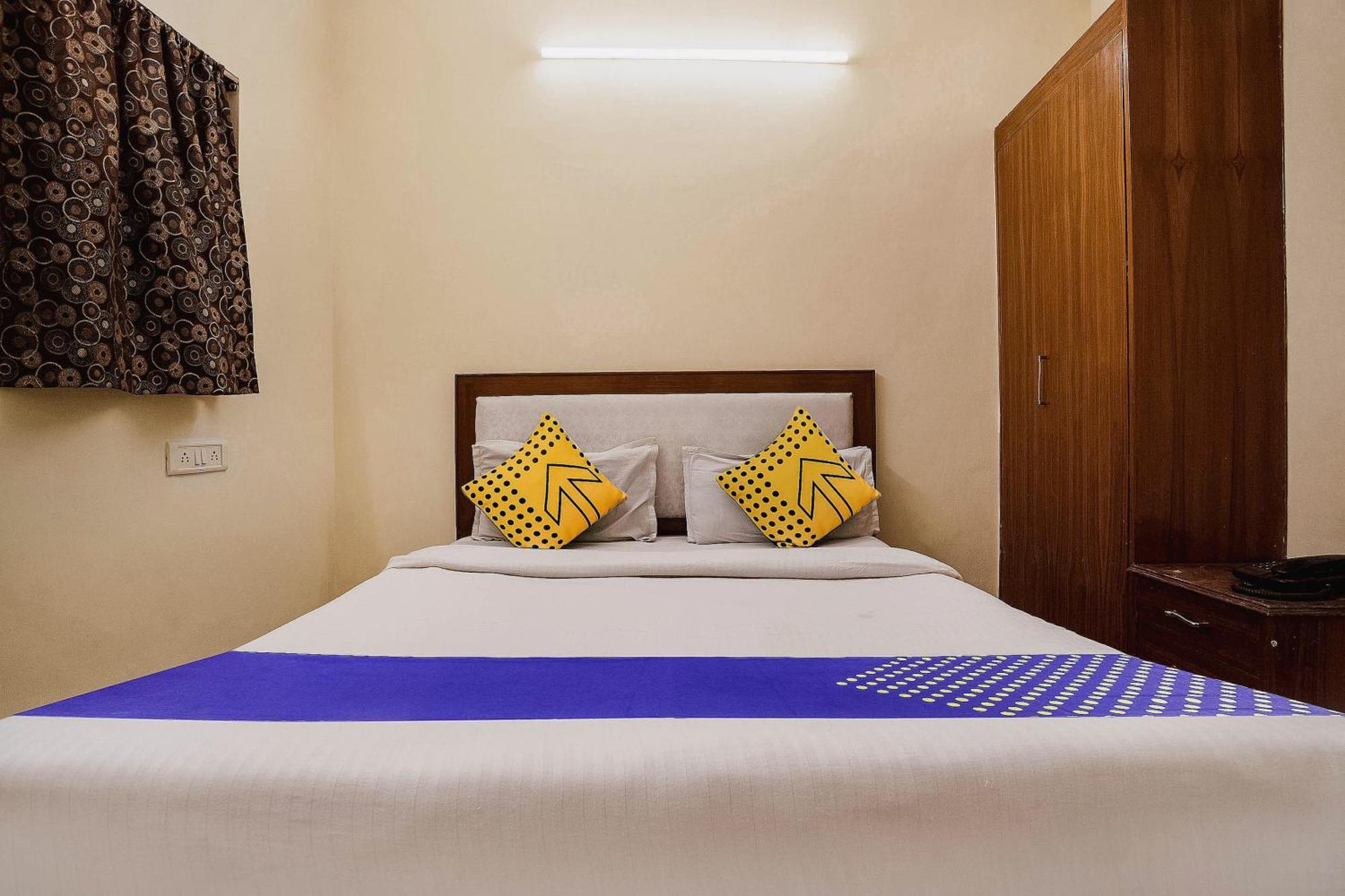 Hotel O City Inn Dx New Delhi Exteriör bild